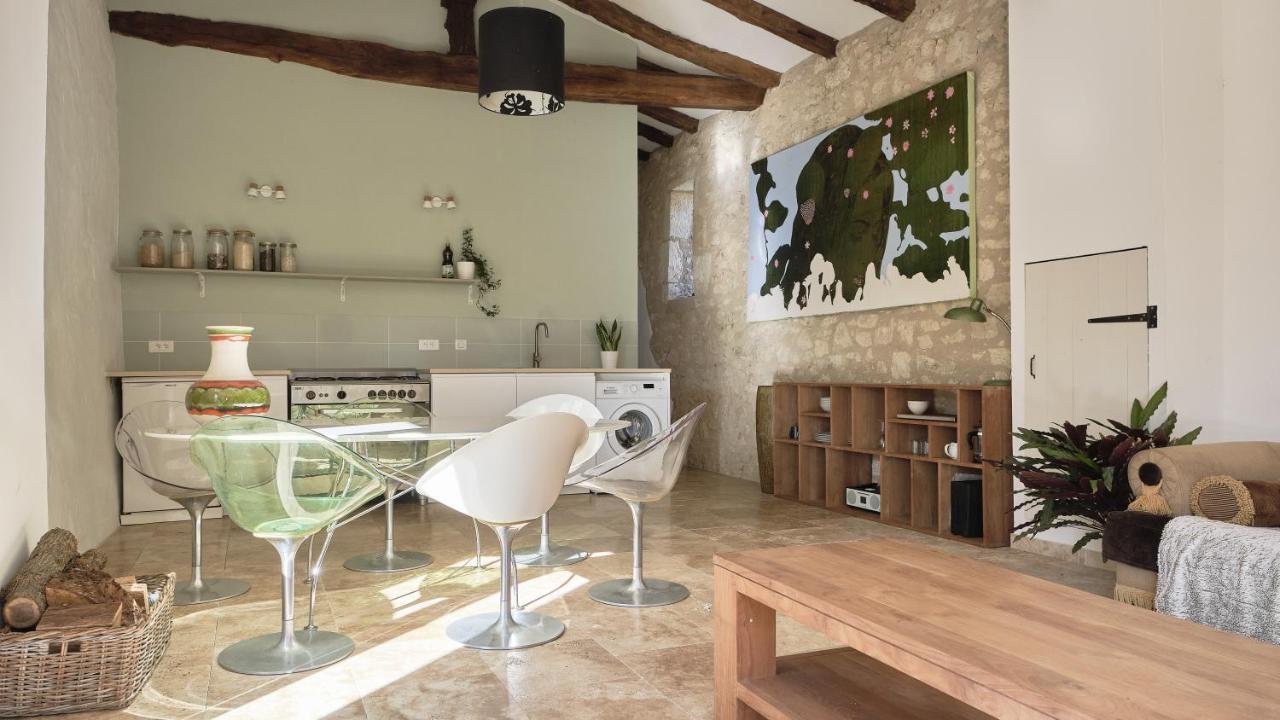 לינה וארוחת בוקר Homps  Chateau De Puissentut מראה חיצוני תמונה